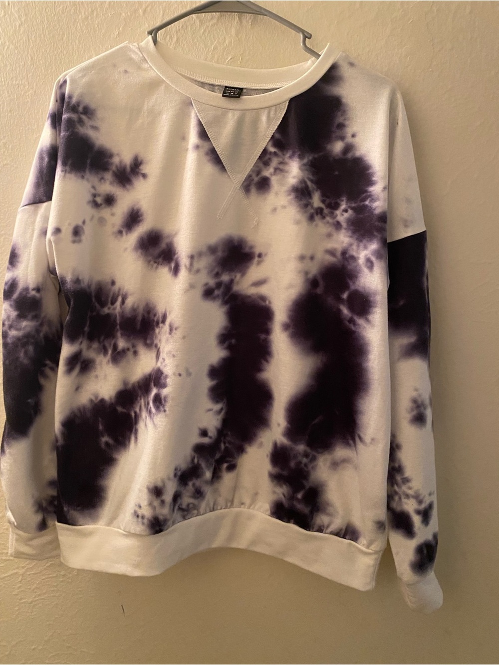 SHEIN White and Deep Purple Tie-Dye Crewneck Sweatshirt
